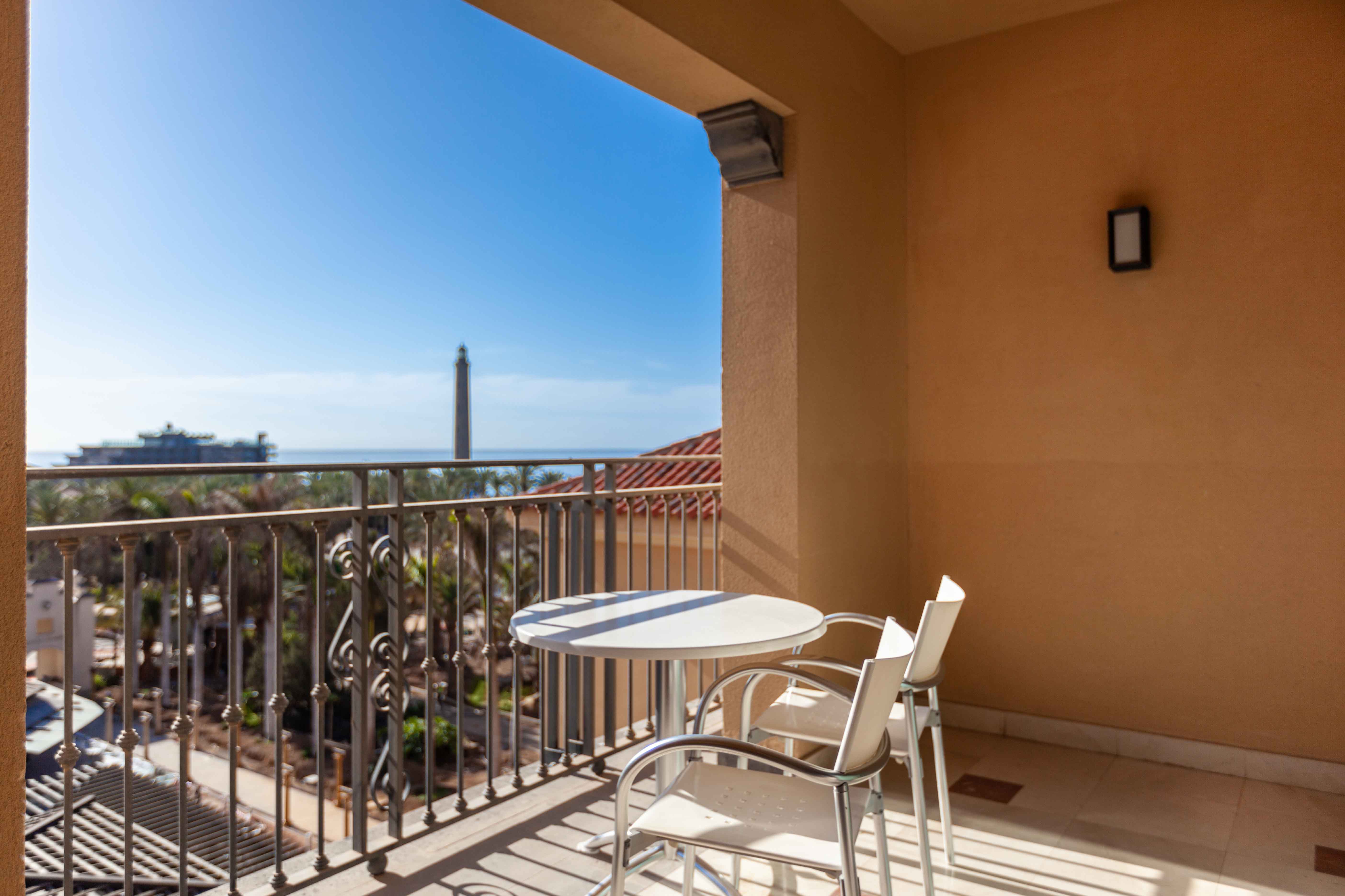 terrasse lopesan costa meloneras resort & spa zimmer supreme sea view