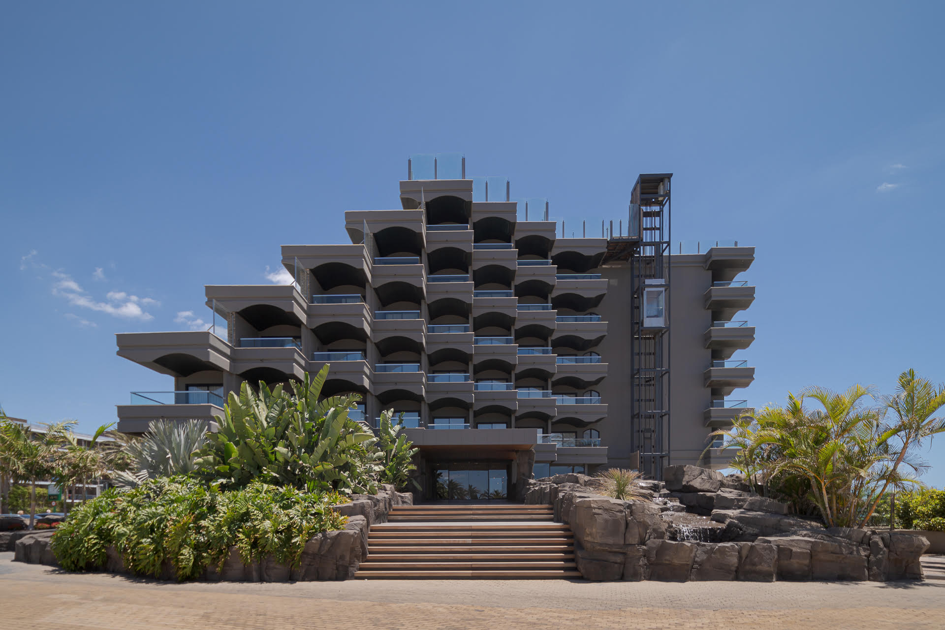 photos exterior entrance hotel faro lopesan collection