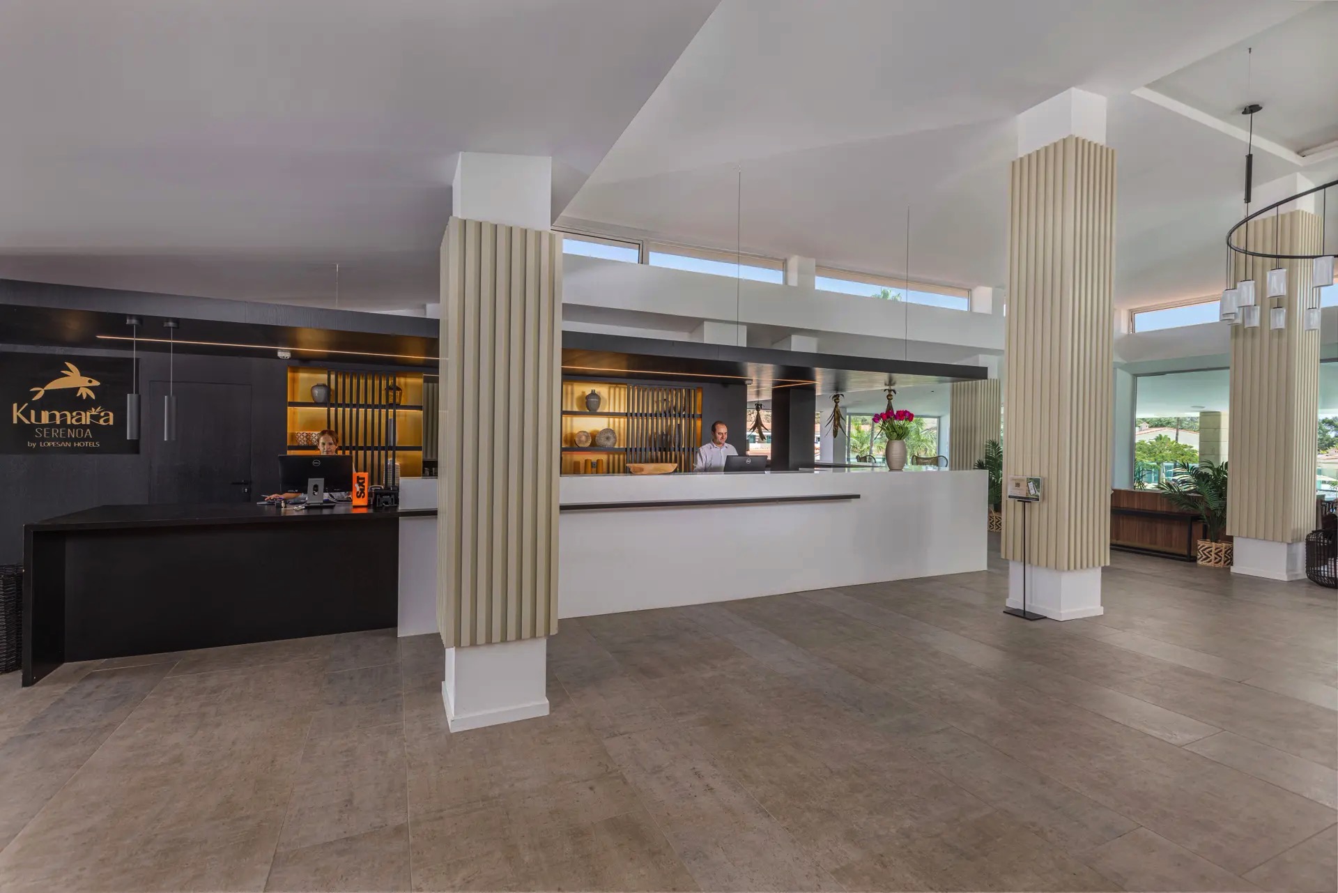LOBBY (1)