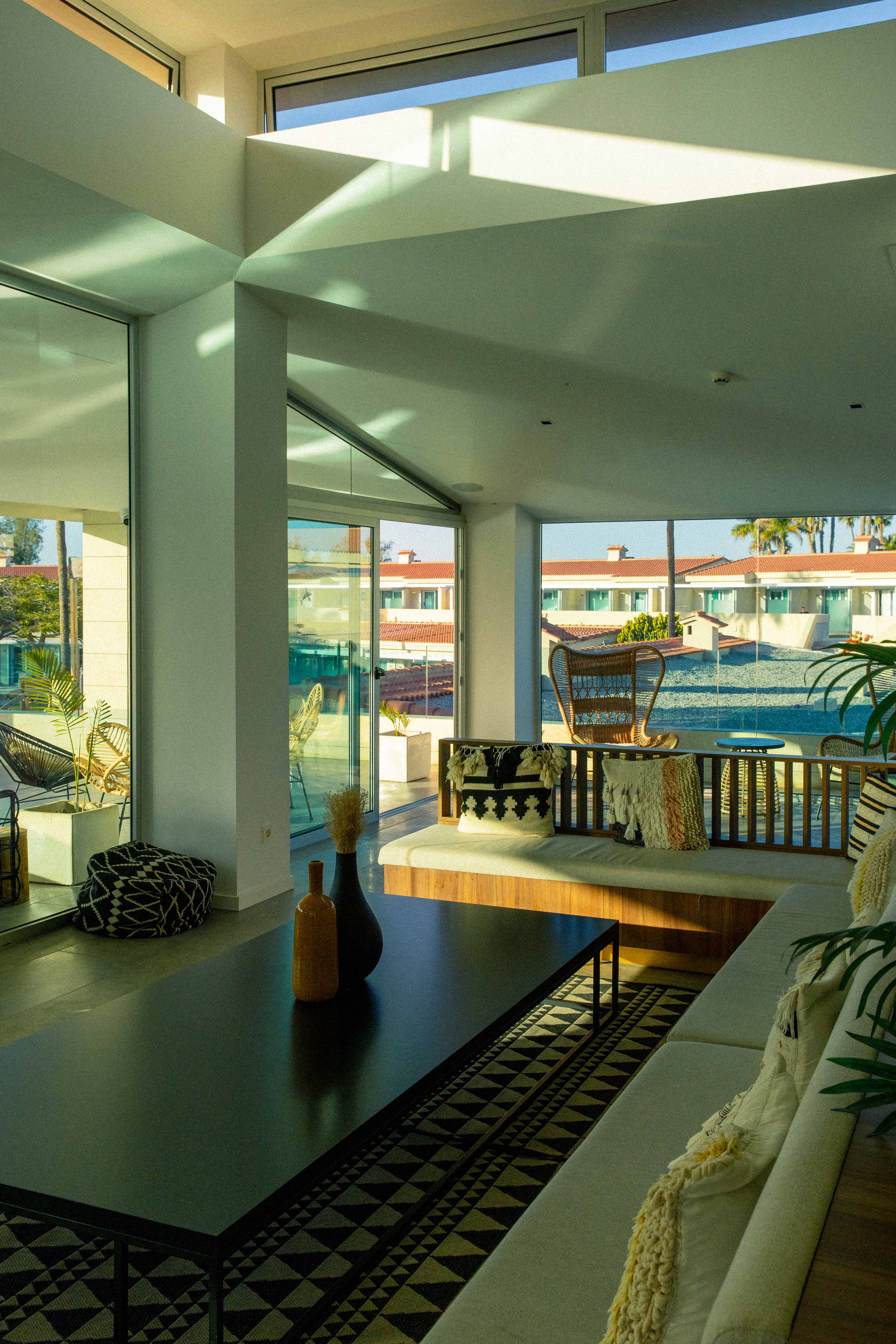 LOBBY_2025_2