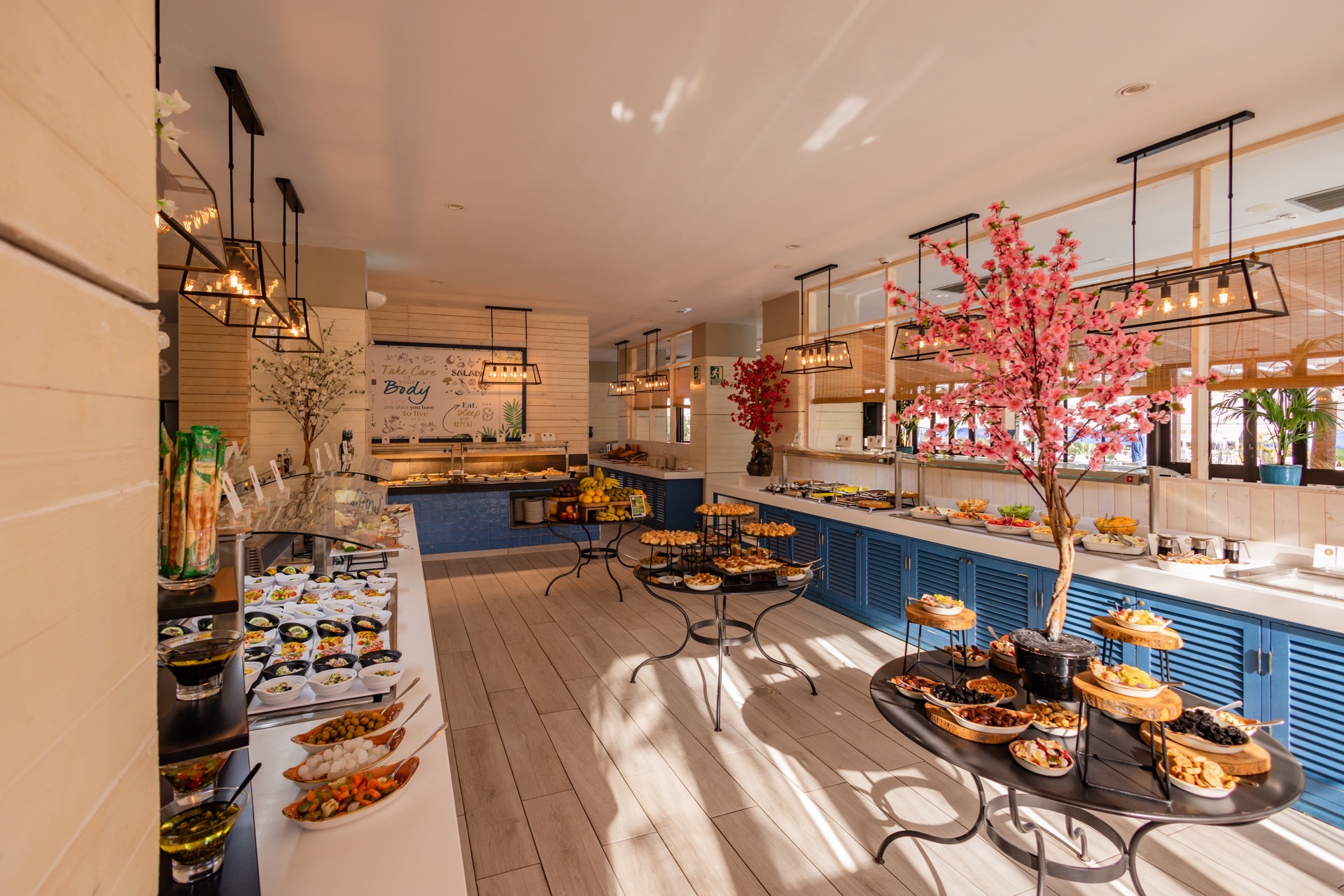 unterkunft mit halbpension corallium beach by lopesan hotels