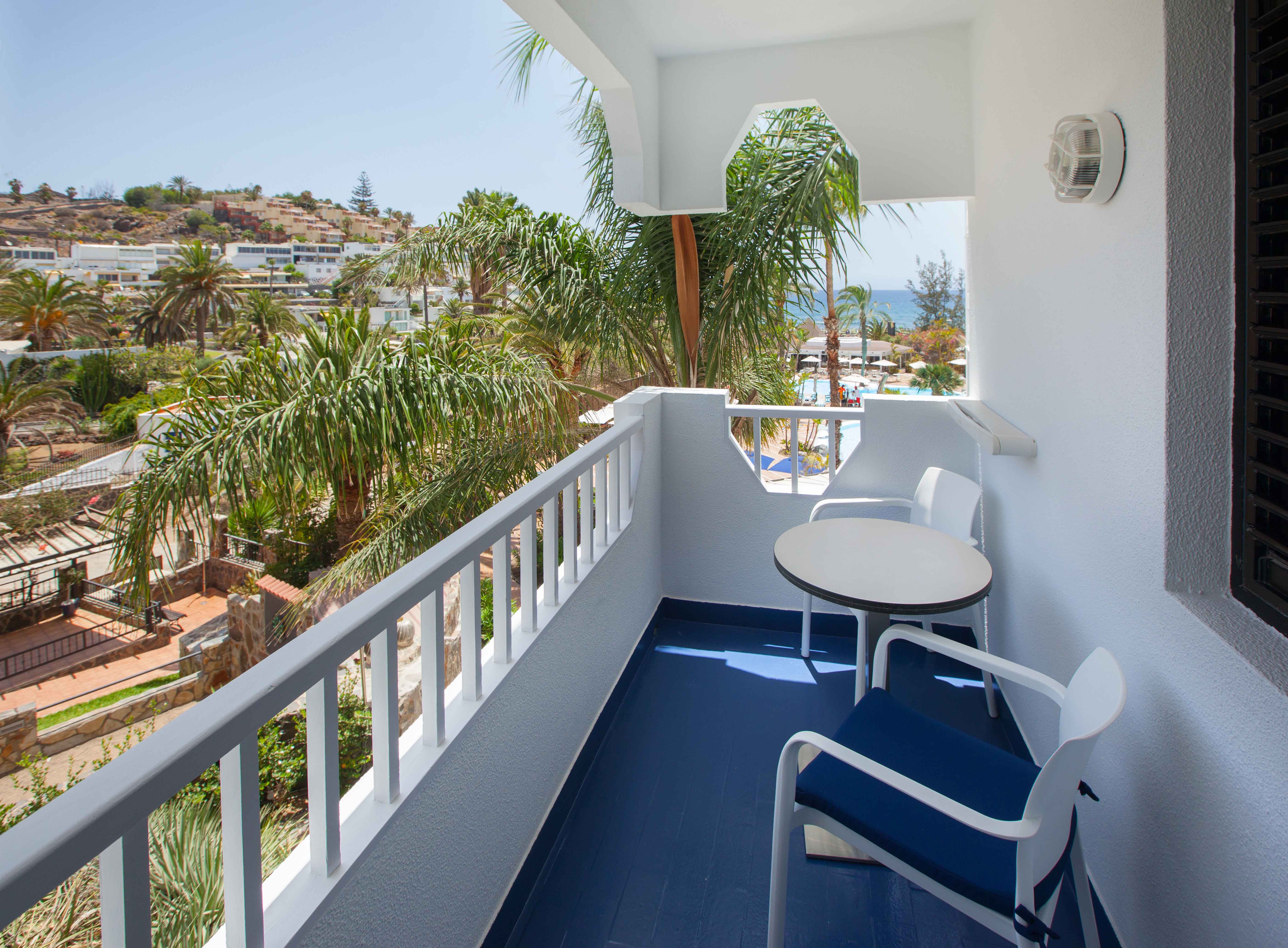terrasse junior suite corallium beach