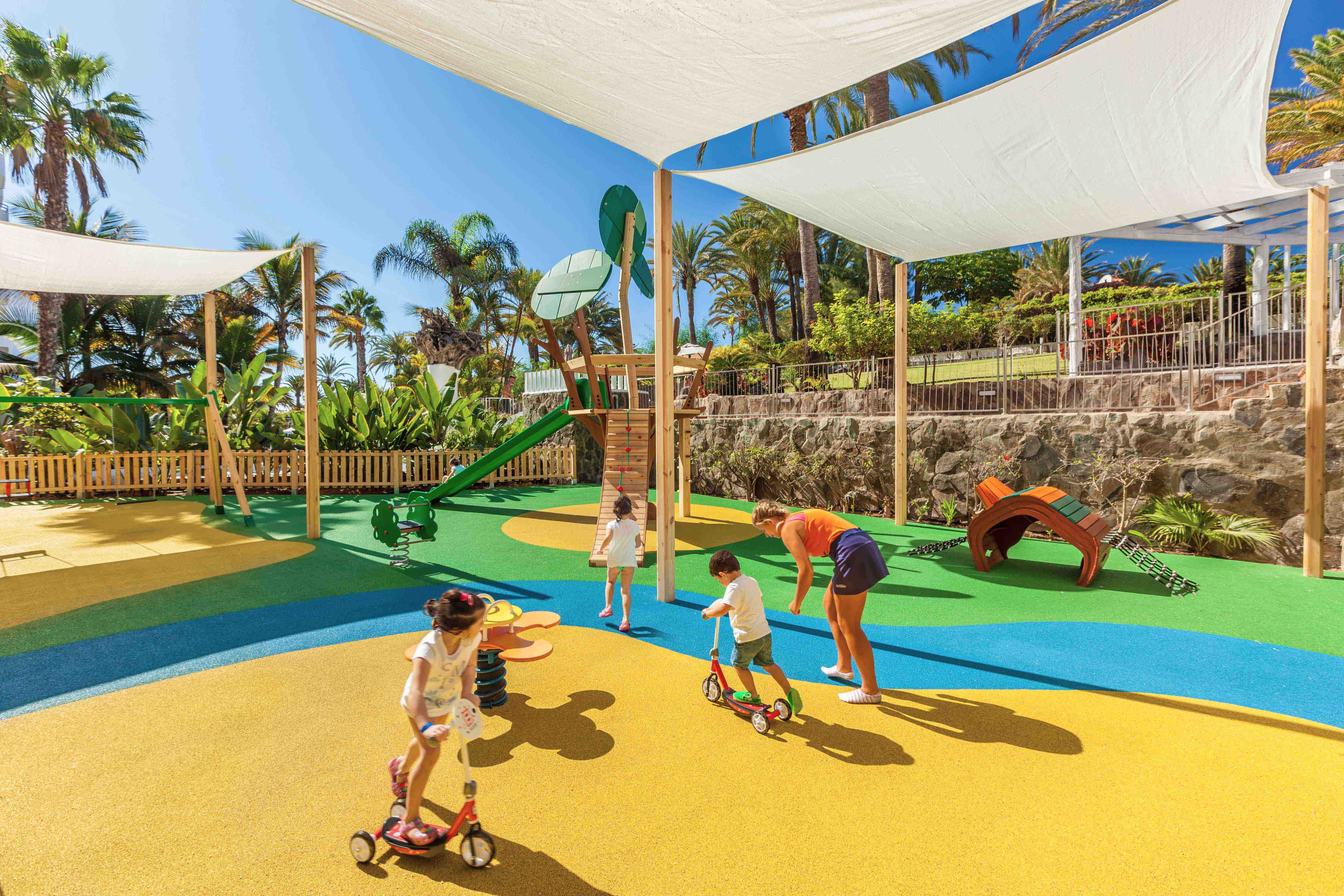 aboritos club pool abora catarina by lopesan hotels