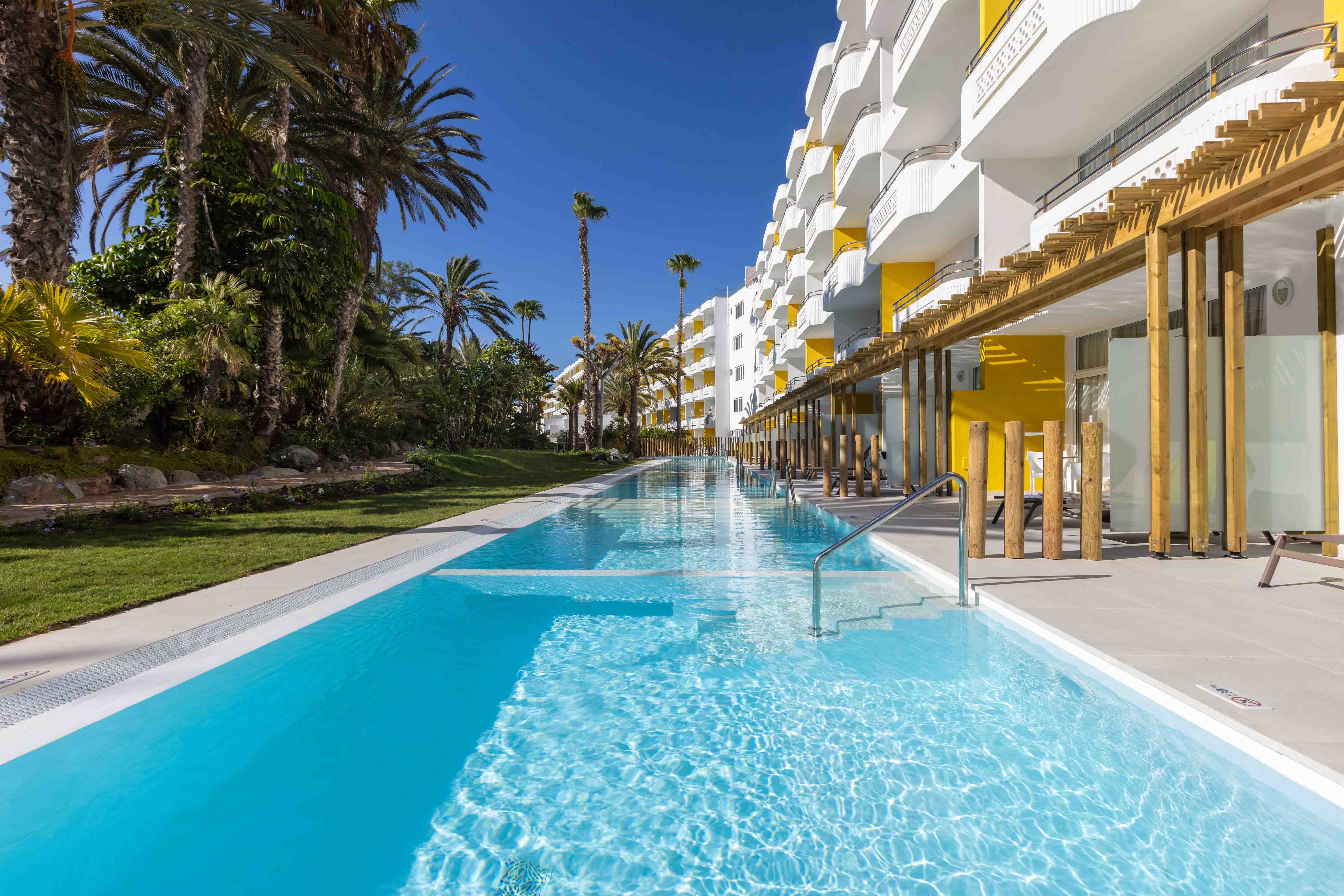 piscina hotel abora catarina by lopesan
