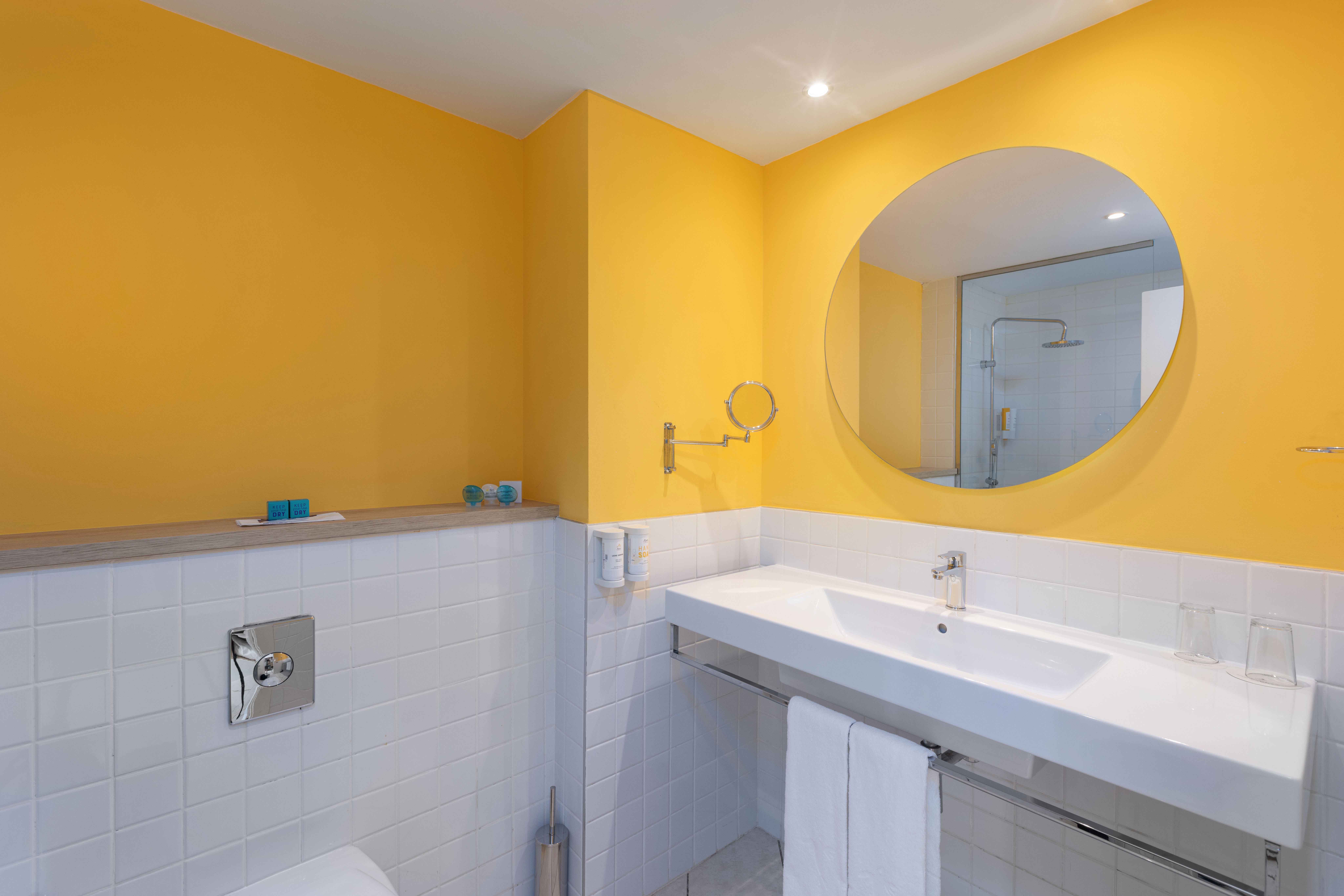 baño habitación double solarium hotel abora catarina