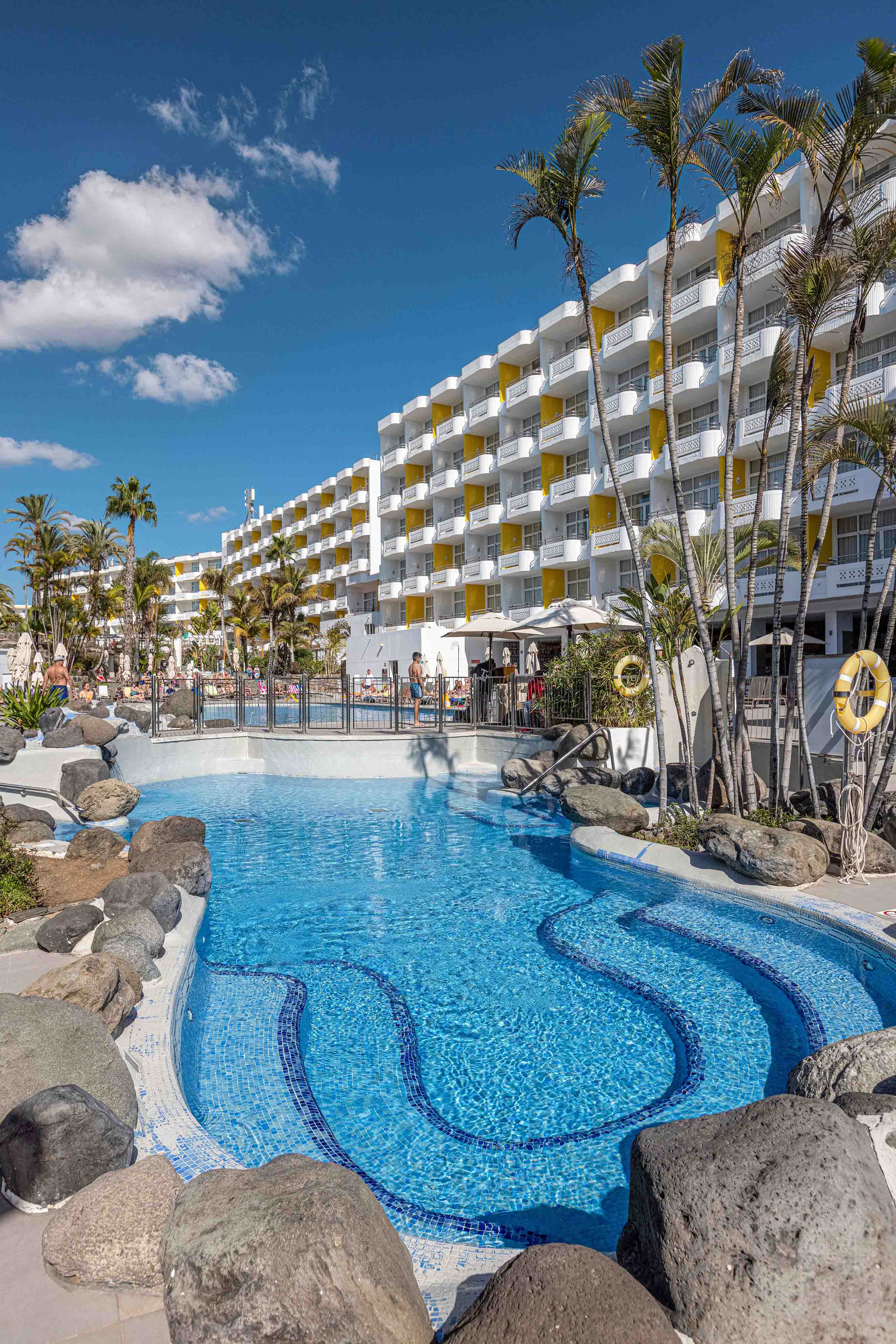 fun pool abora catarina by lopesan hotels