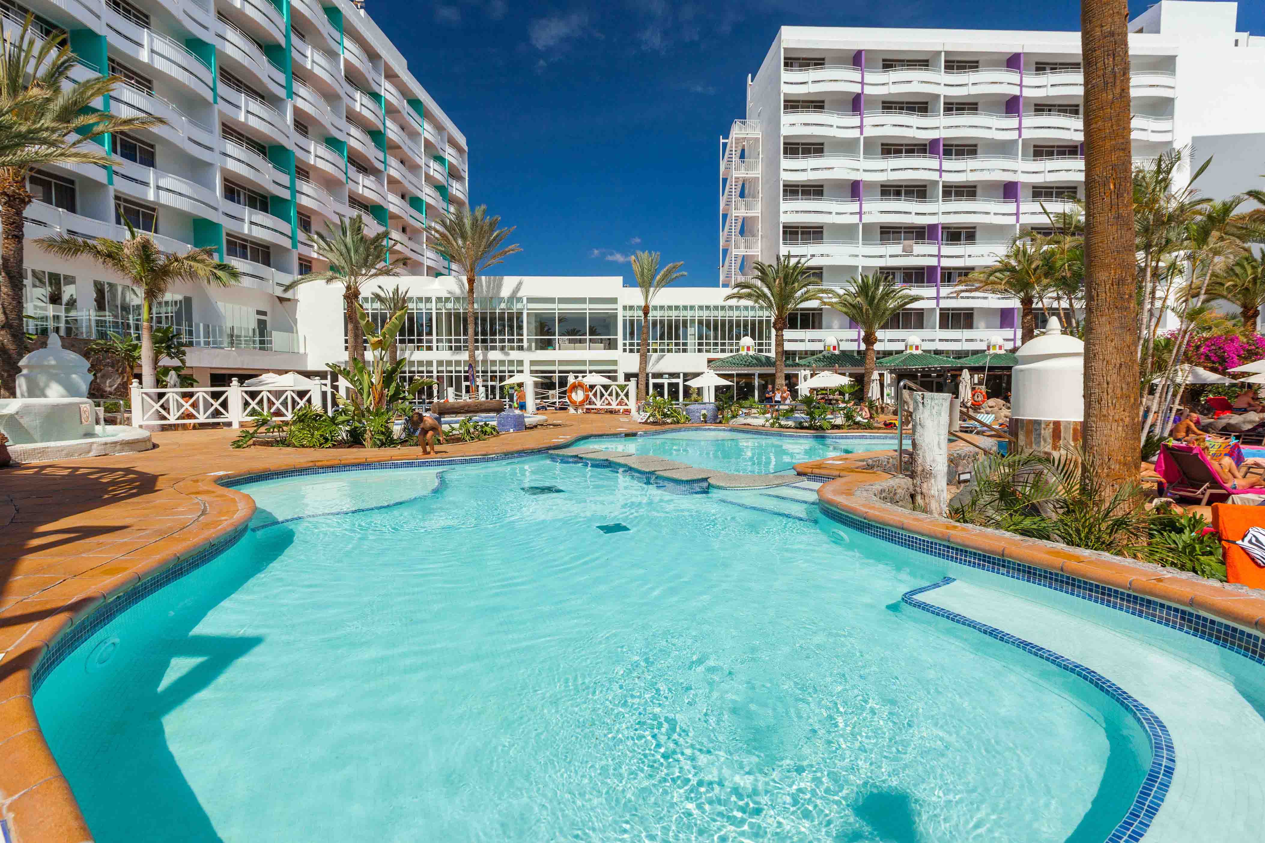 insel-poolbereich abora buenaventura by lopesan hotels
