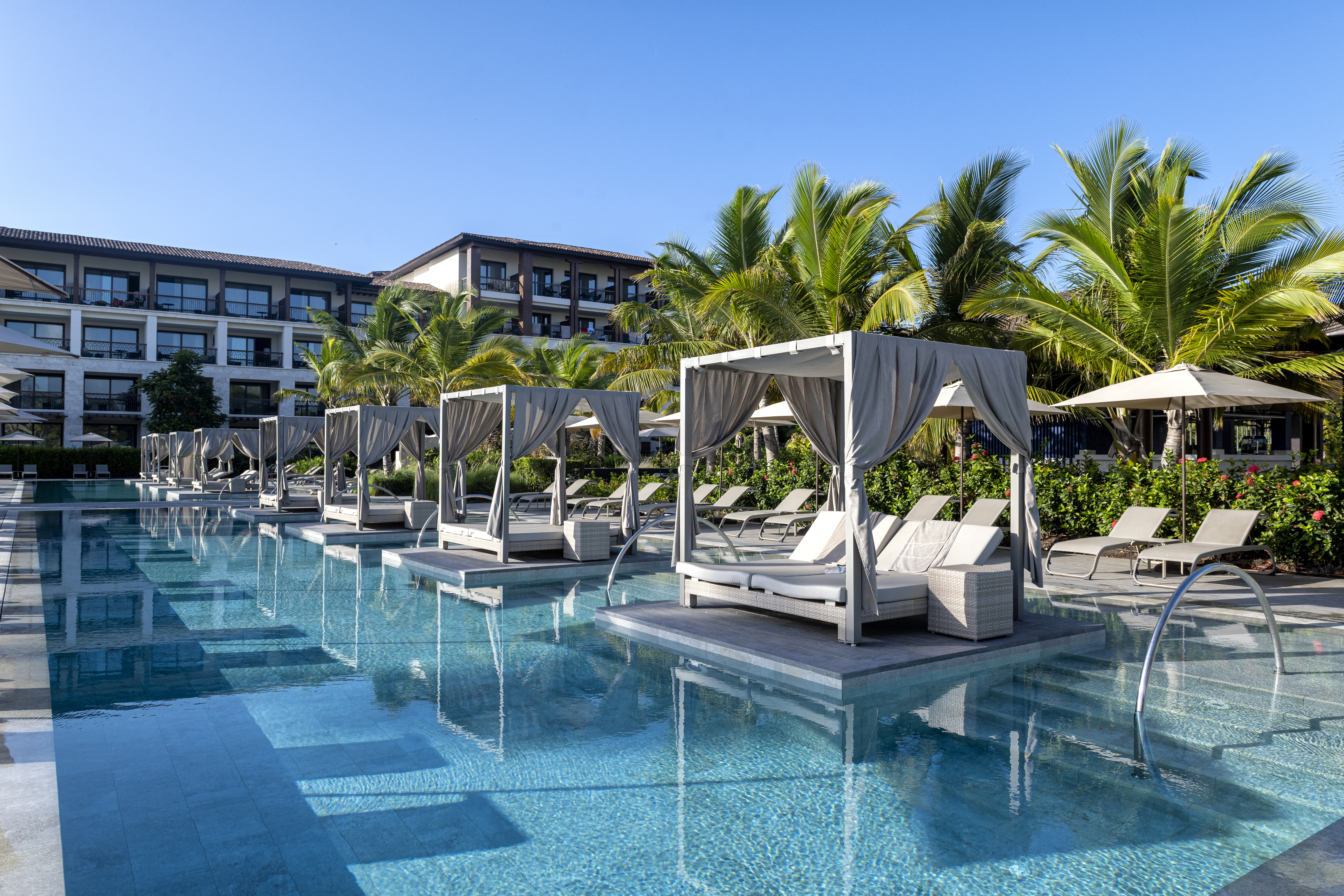lopesan costa bávaro fotos piscina caribean