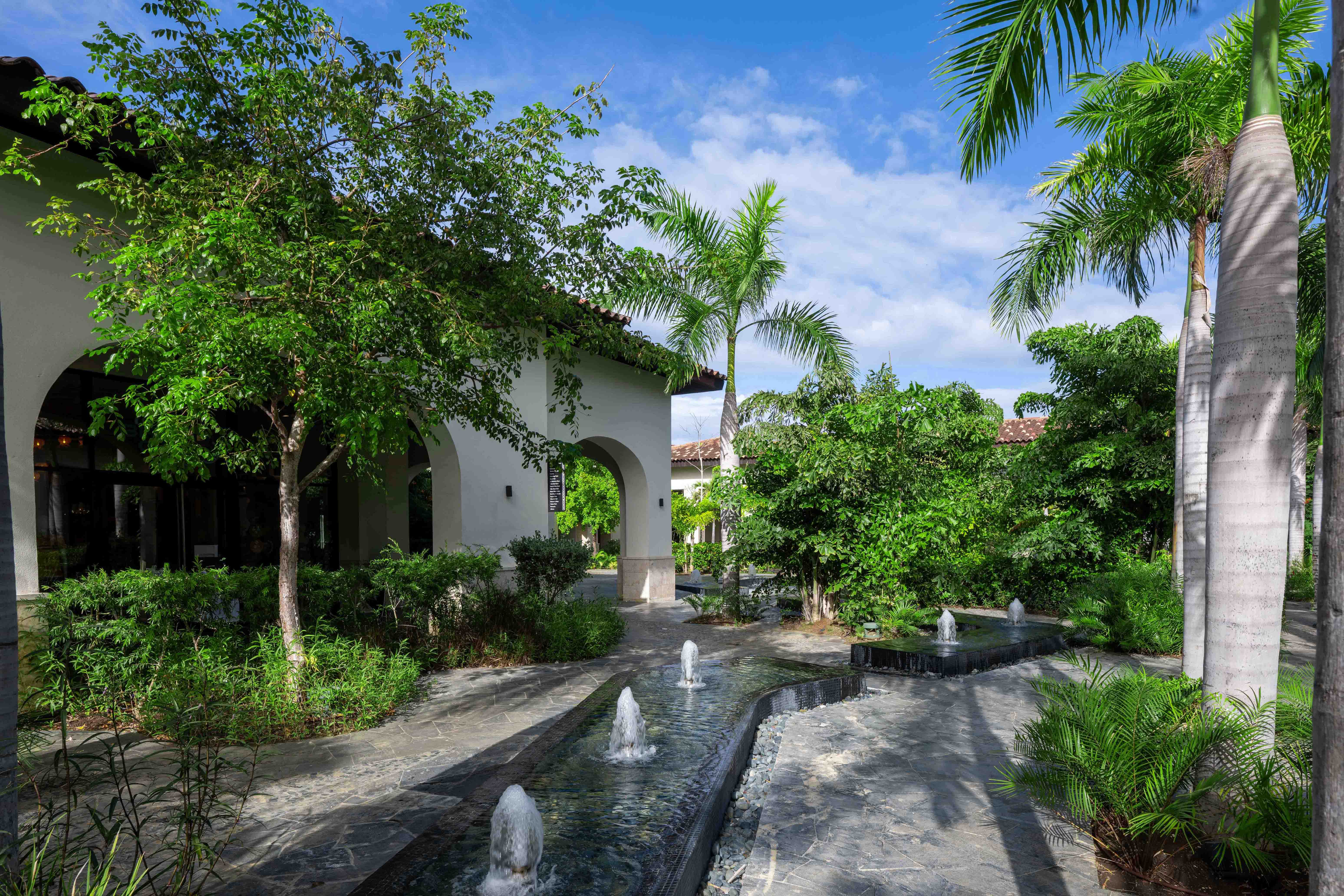 jardines the boulevard lopesan costa bávaro resort spa & casino