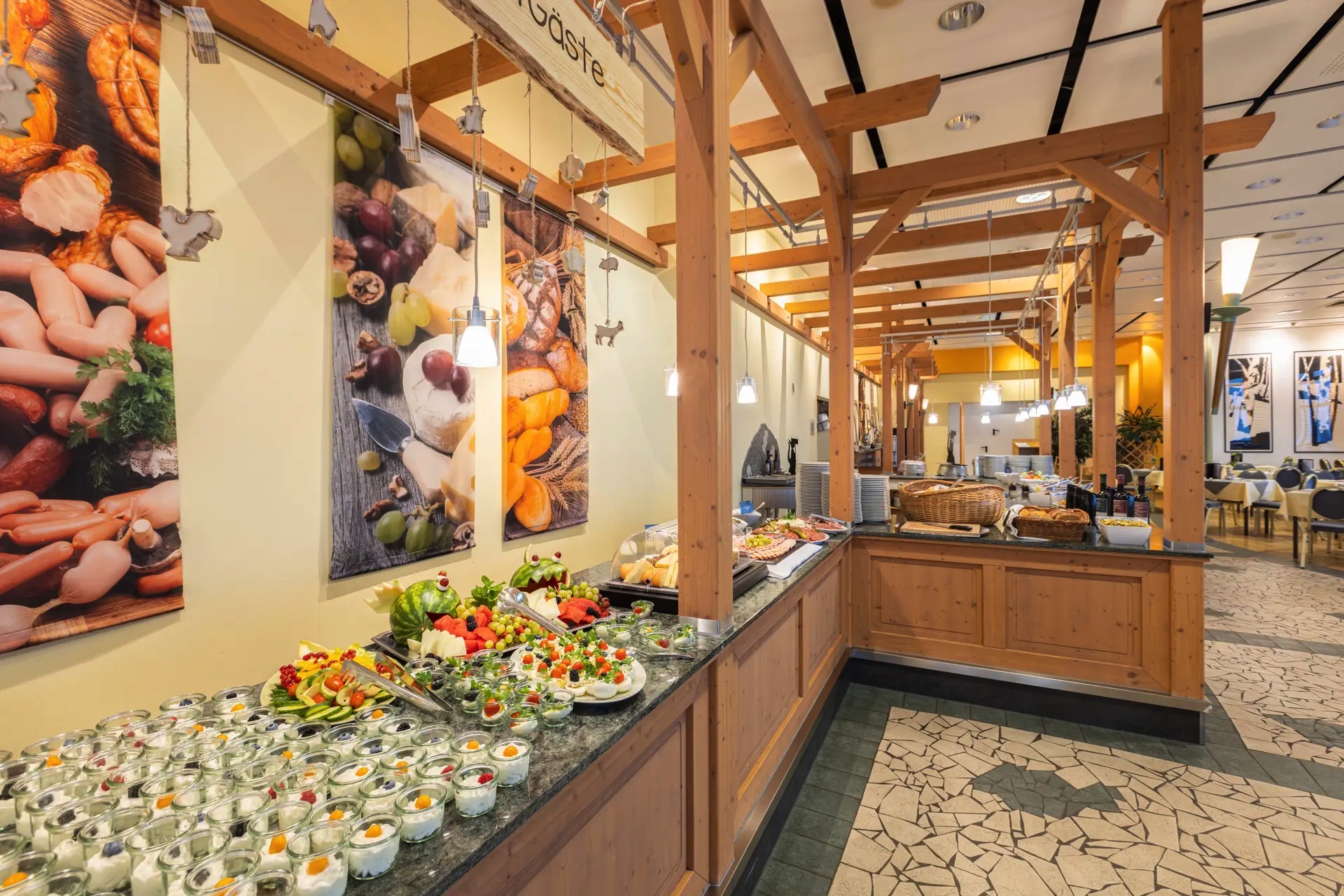 Pictures of the buffet IFA Schöneck Hotel in Vogtland