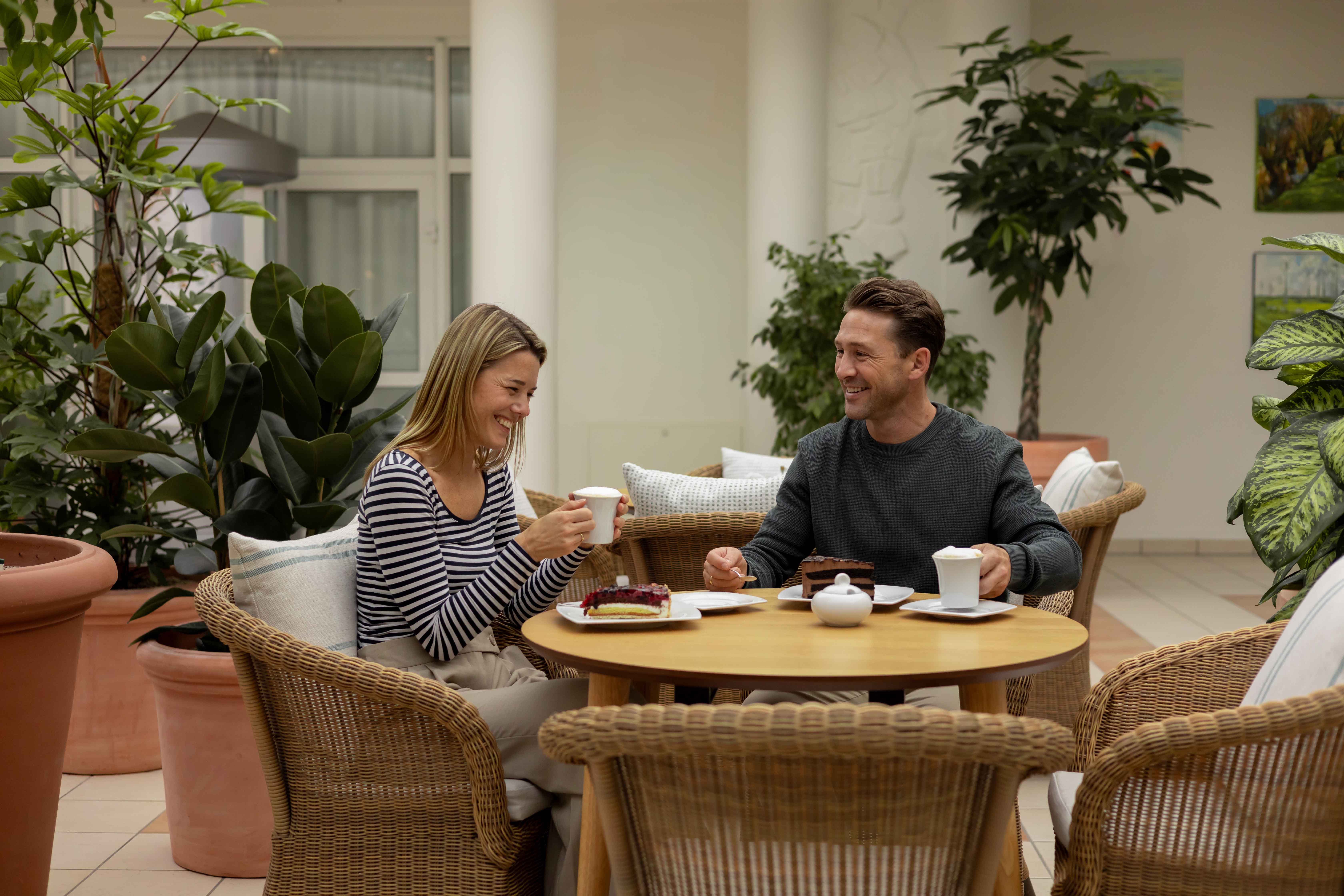 Kaffee & Kuchen in der Plaza
