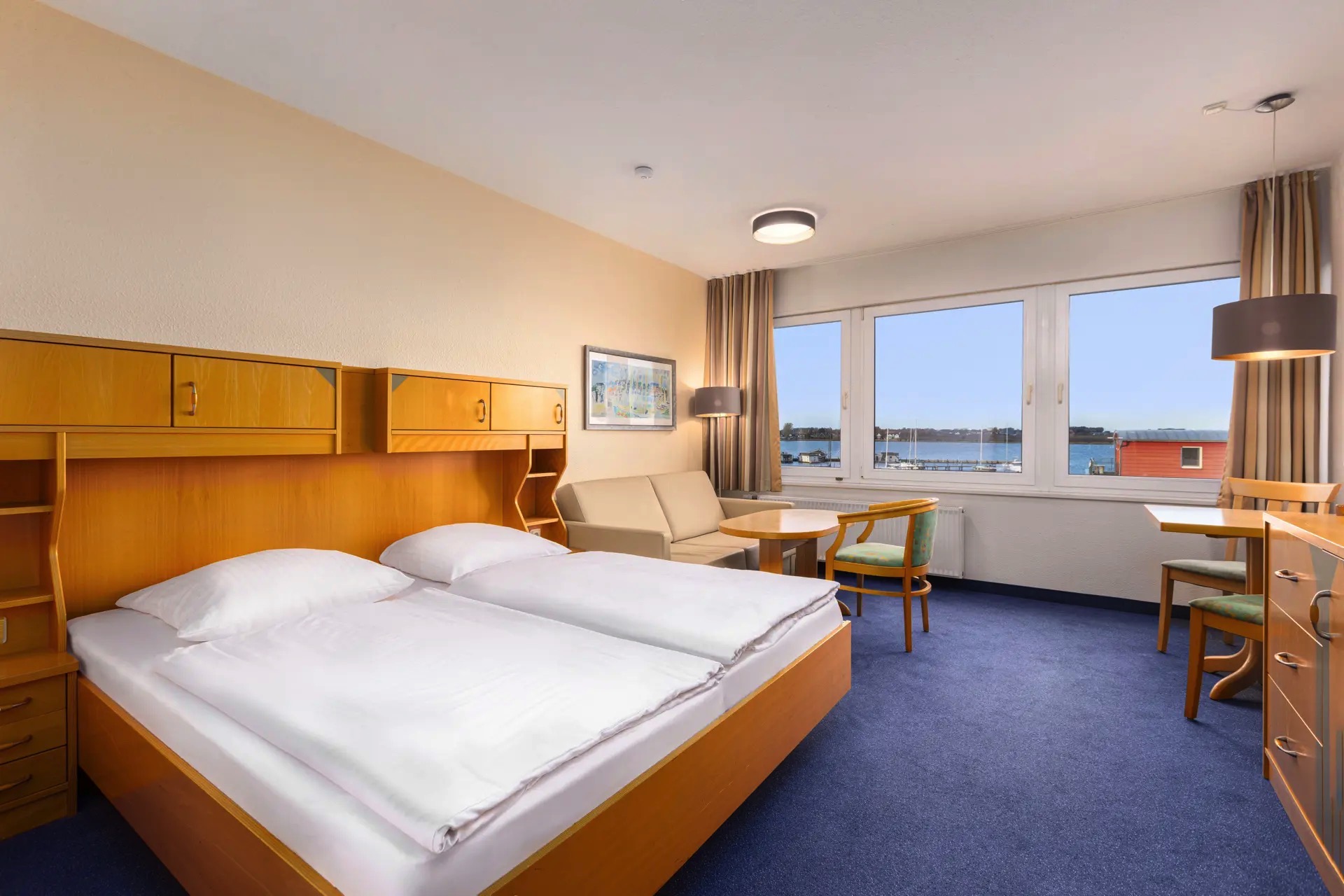 yachthafen apartment zimmerfotos hotel ifa fehmarn