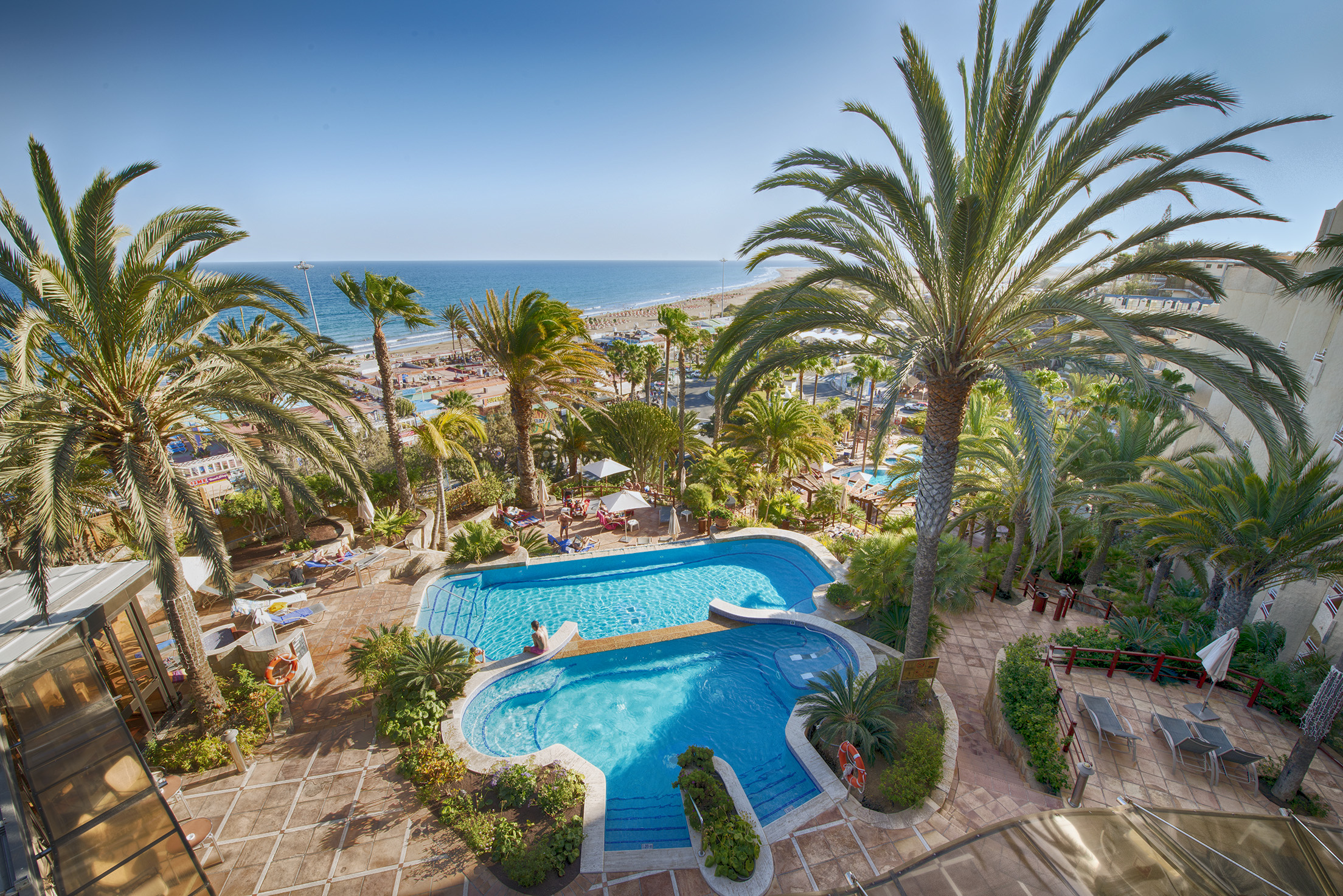 marina poolbereich corallium dunamar by lopesan hotels