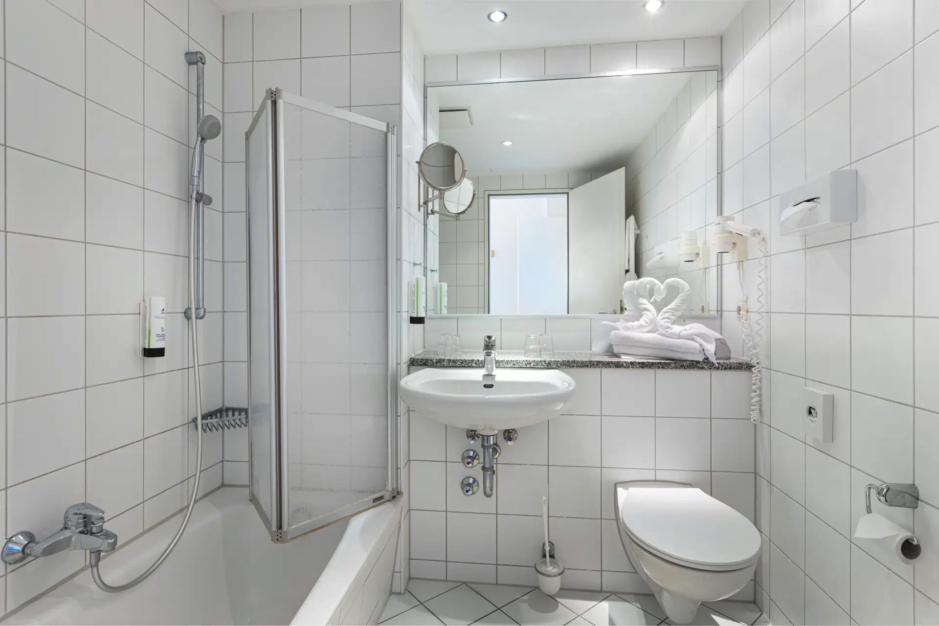 bano superior suite hotel ifa rügen