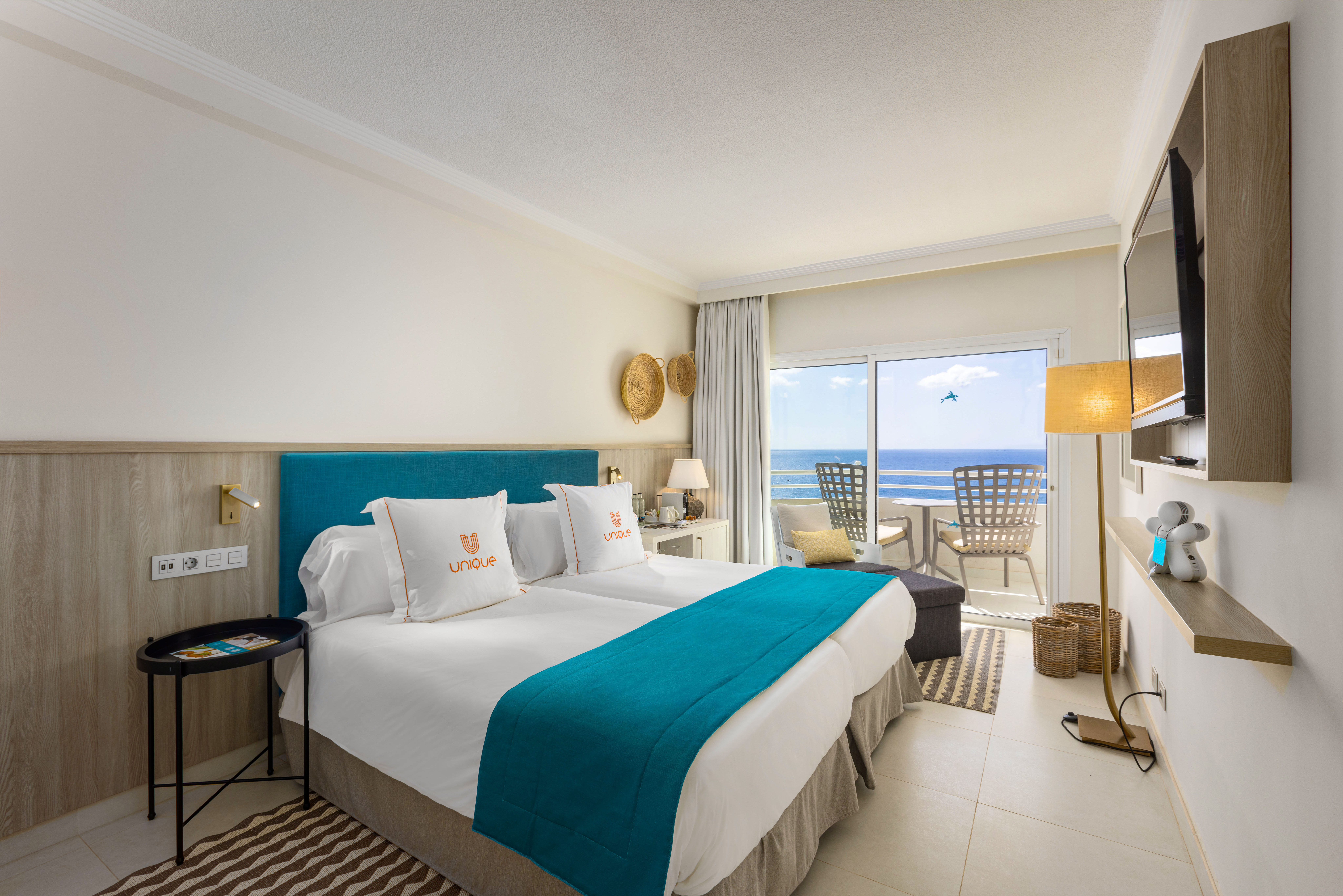 habitacion-unique-deluxe-view-corallium-dunamar