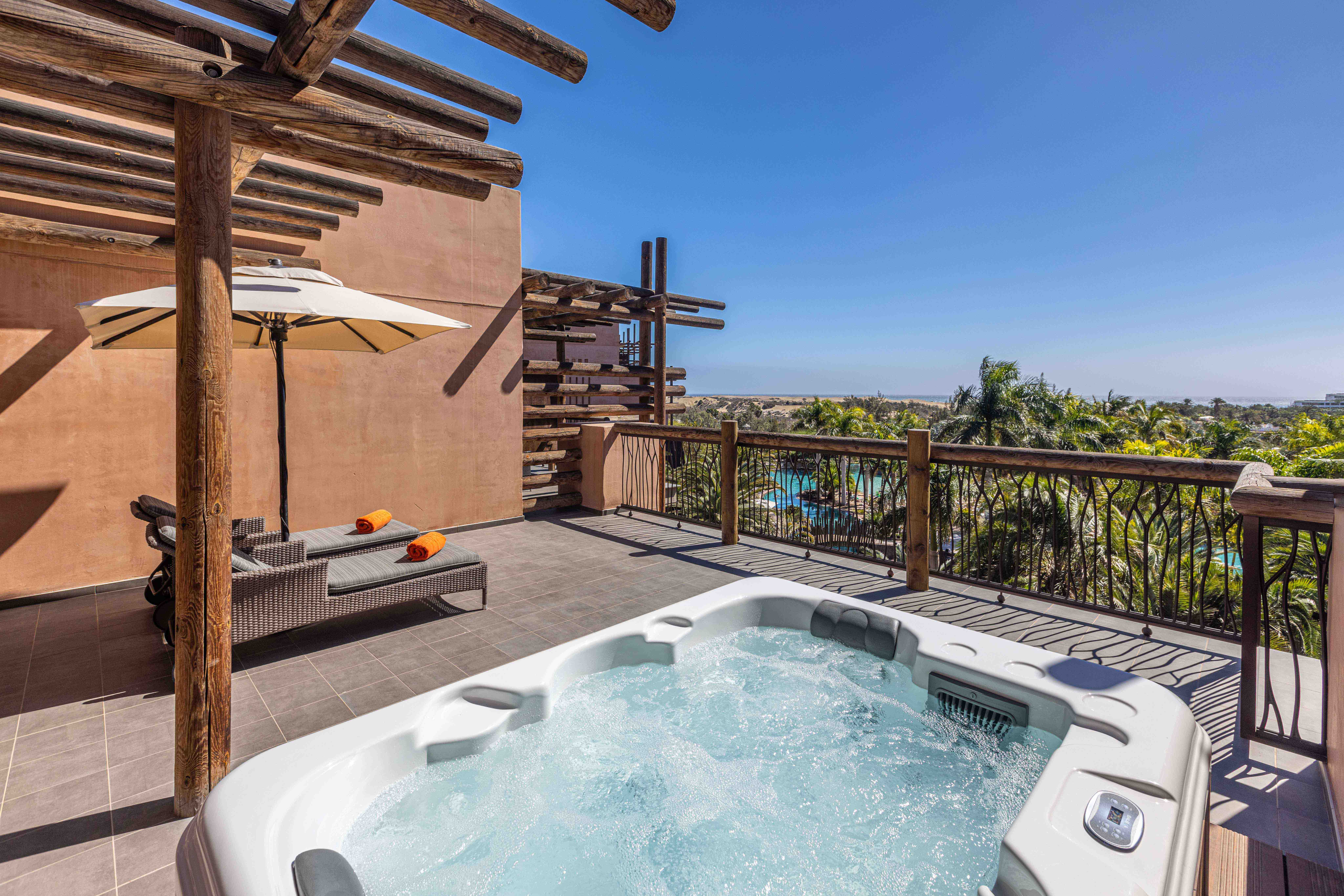 terrasse superior suite lopesan baobab resort
