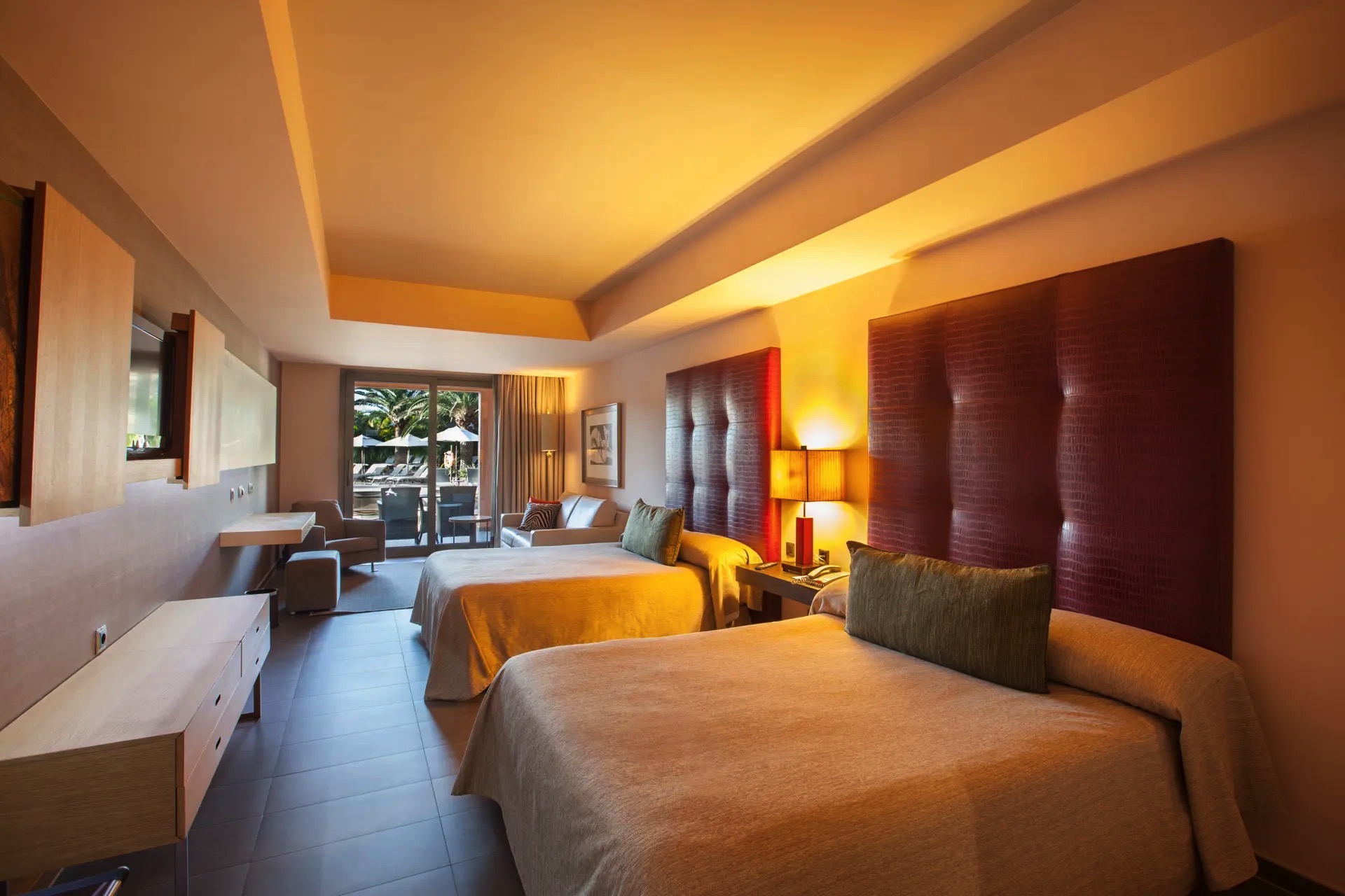 bett doppelzimmer familie pool lopesan baobab