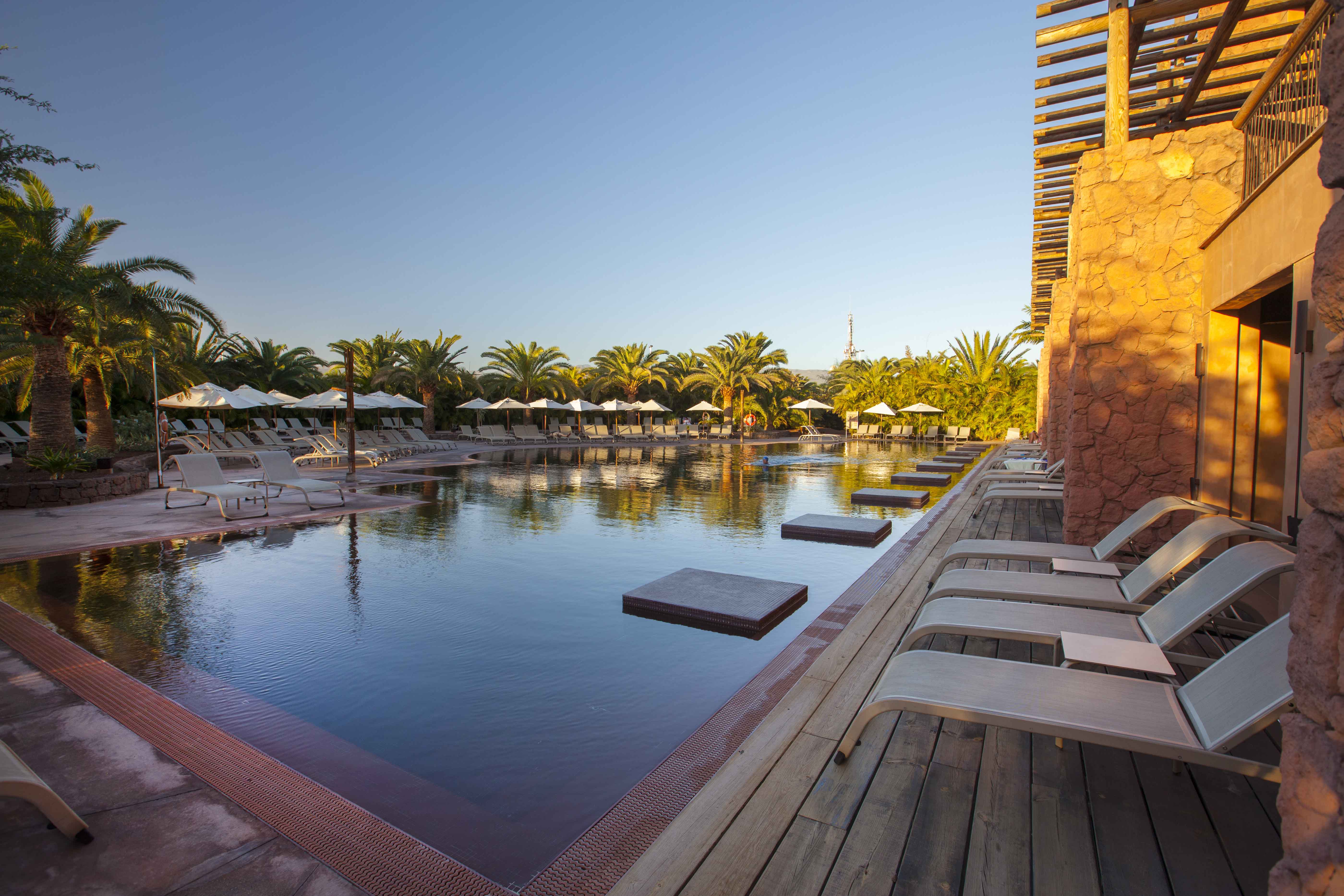 tranquila pool piscinas lopesan baobab resort