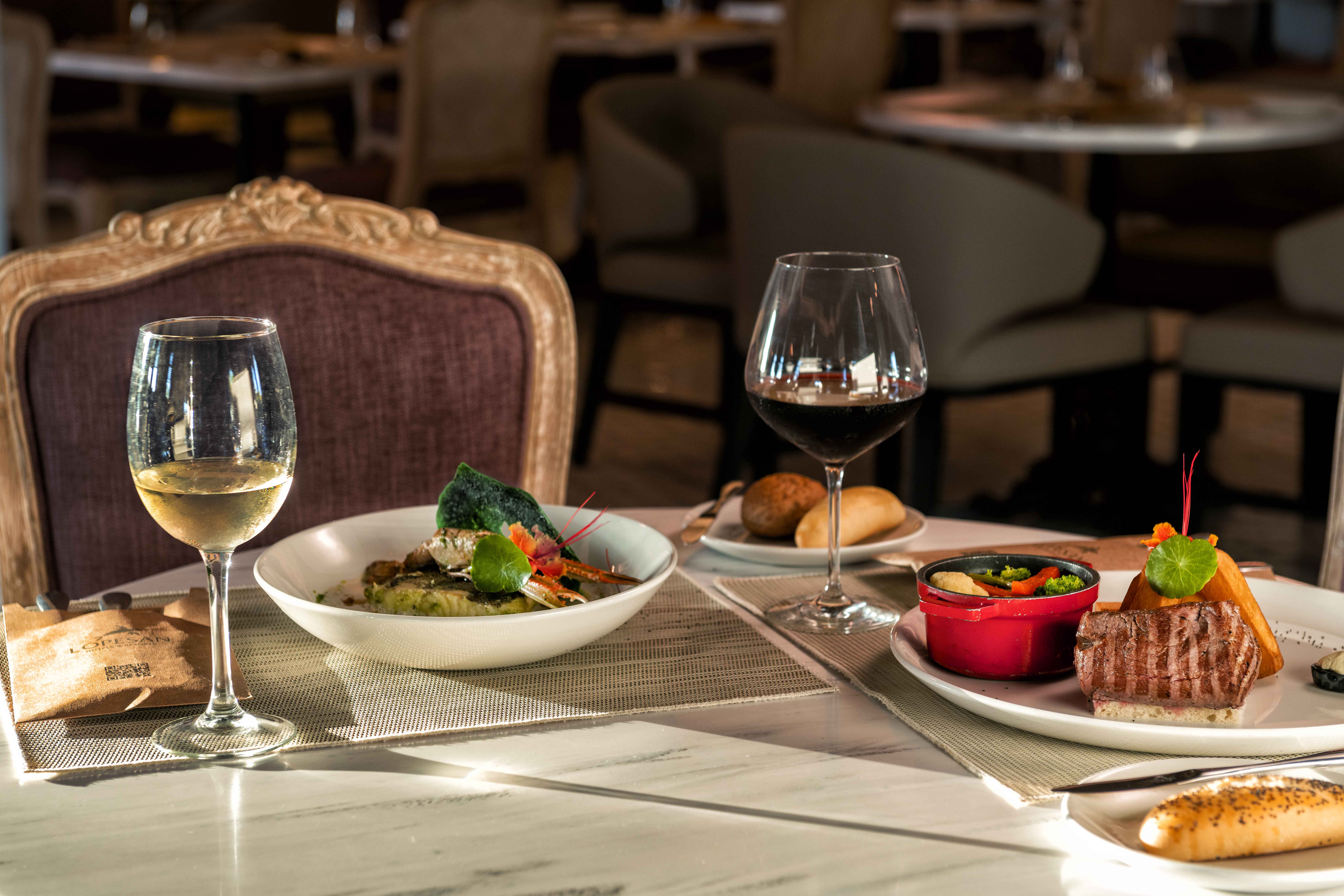 French restaurant gastronomy Lopesan Serenity Bay Resort, Spa & Casino