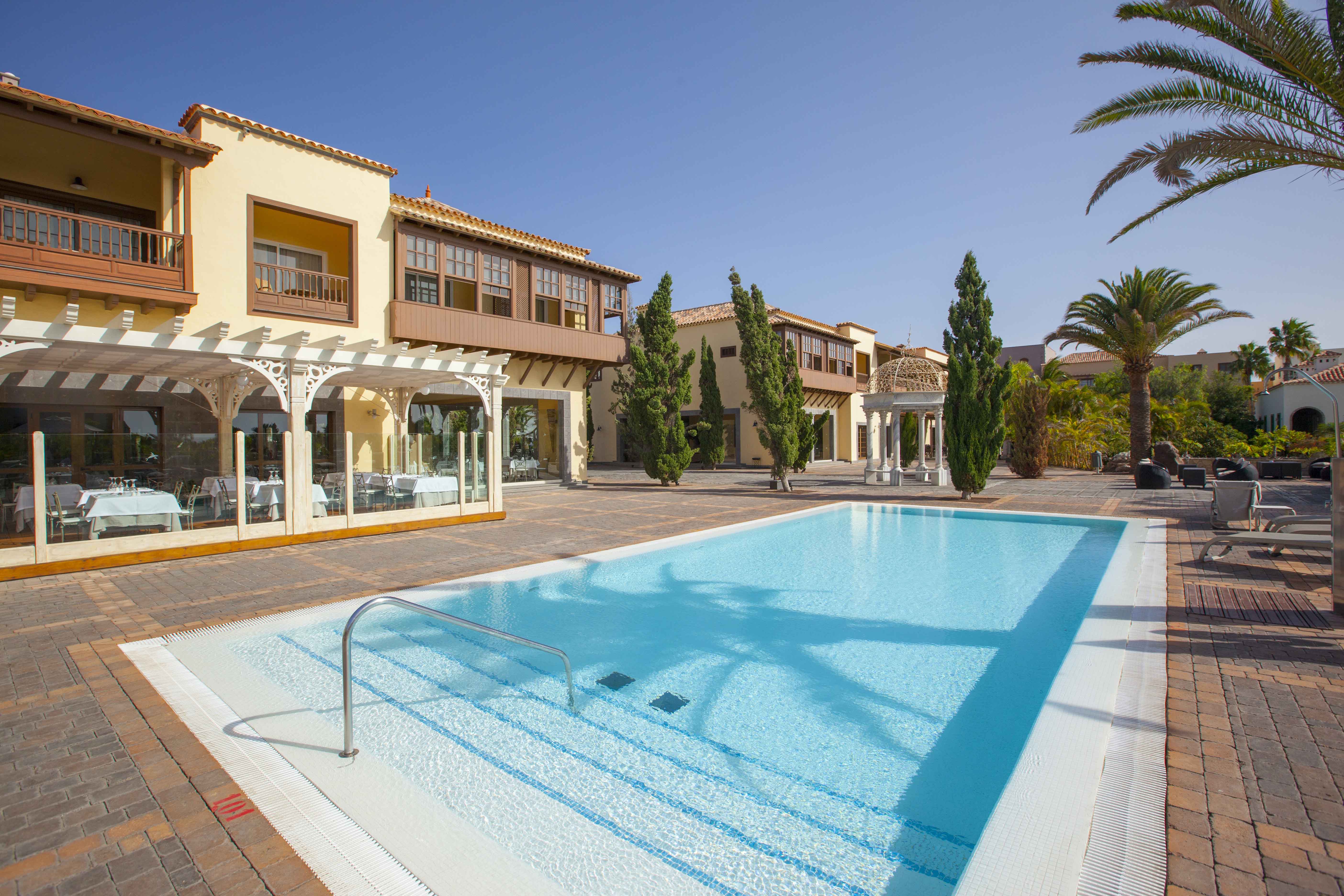 bögen schwimmbad lopesan villa del conde resort & thalasso