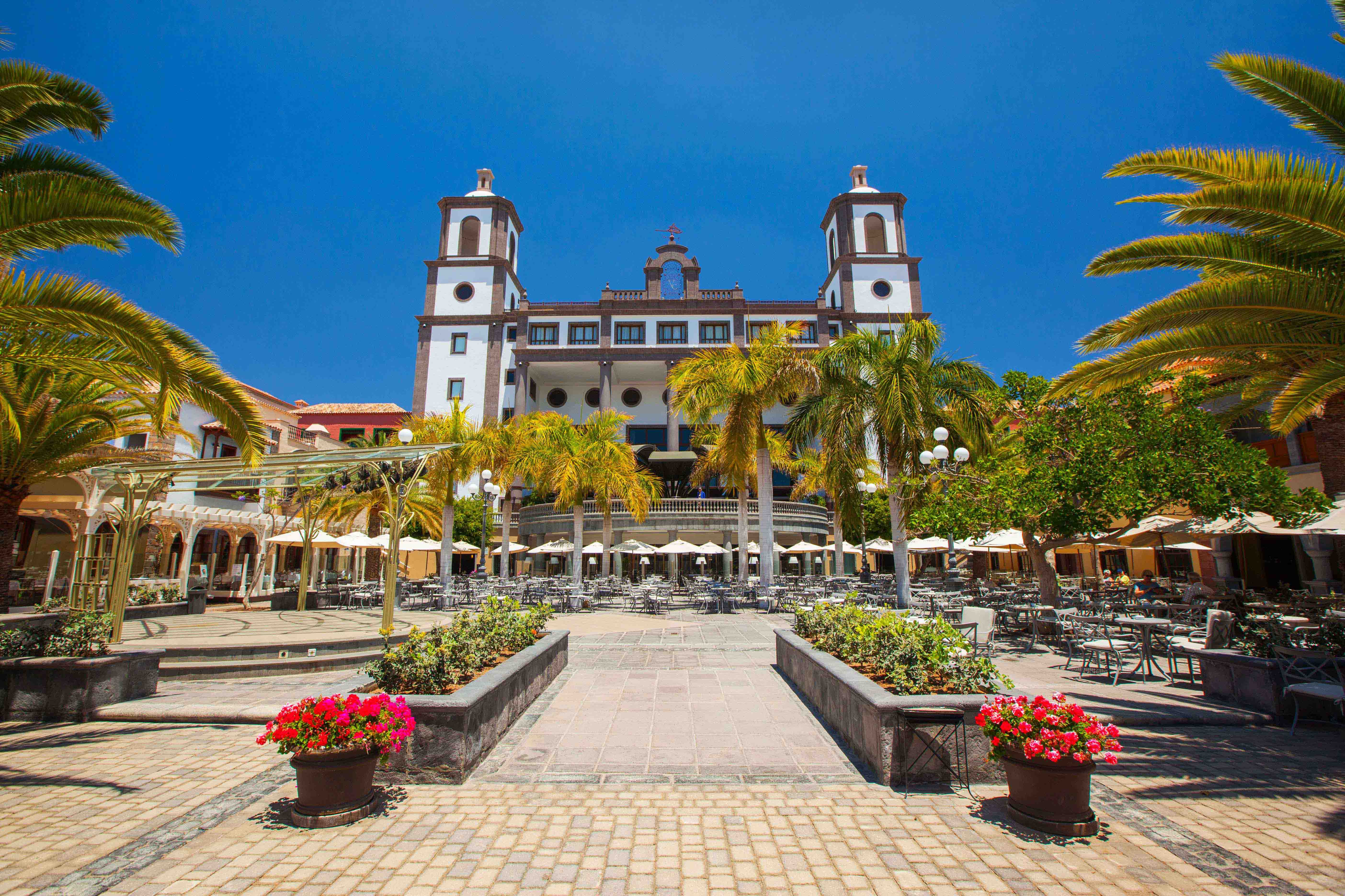 lopesan villa del conde unique