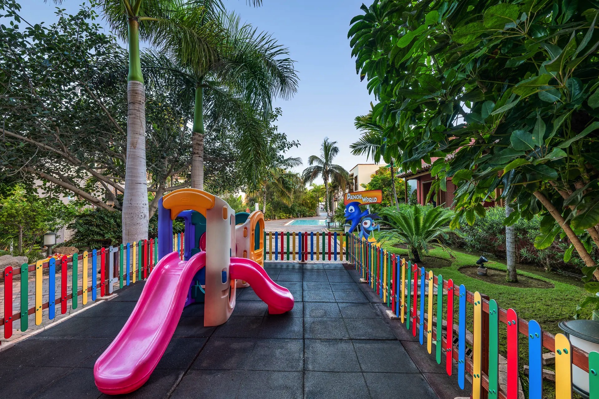 fotos hotel lopesan villa del conde spielplatz