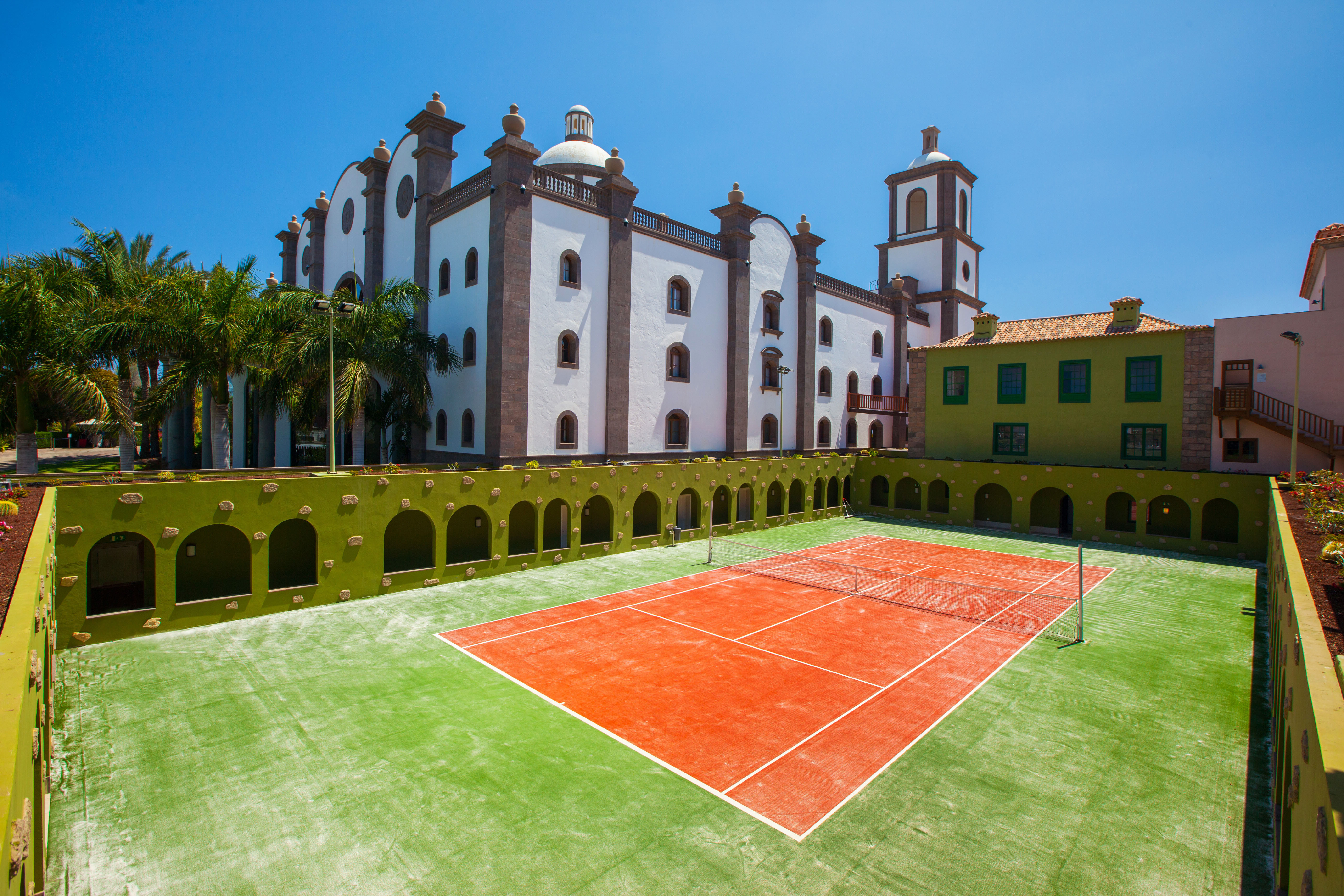 images and photos hotel lopesan villa del conde padel area