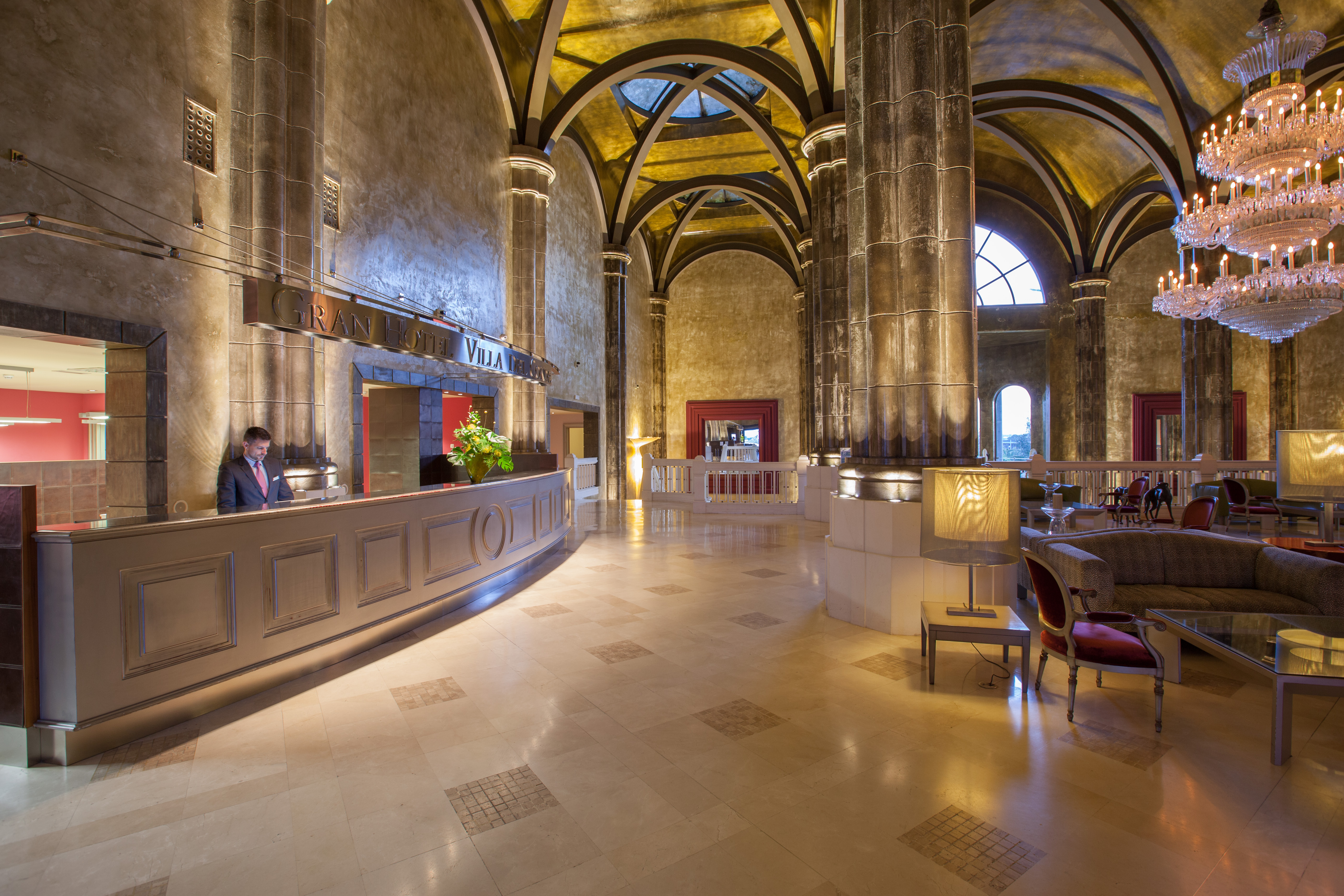 galeria de imágenes recepción hotel lopesan villa del conde