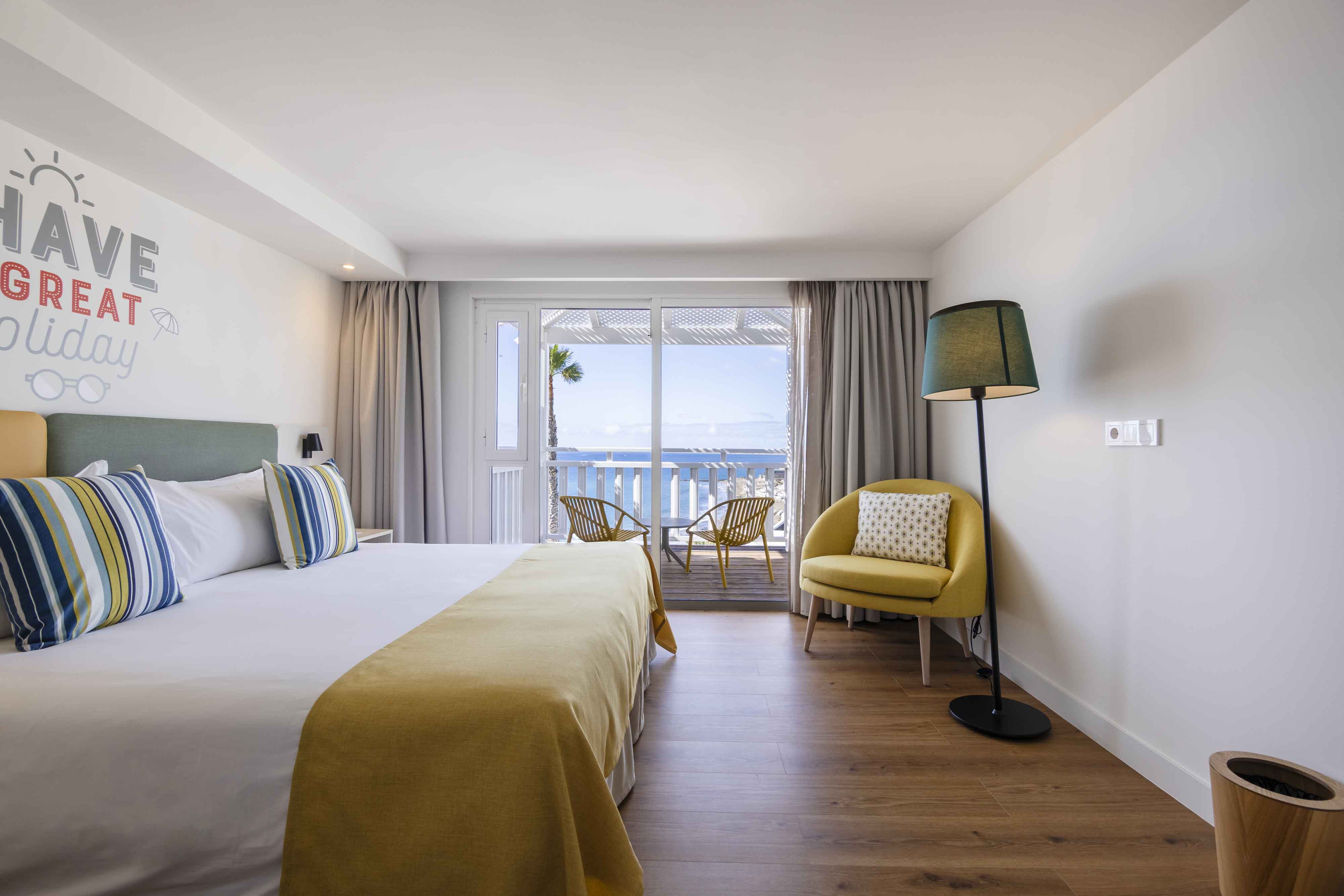 bett superior suite meerblick zimmer hotel abora interclub atlantic