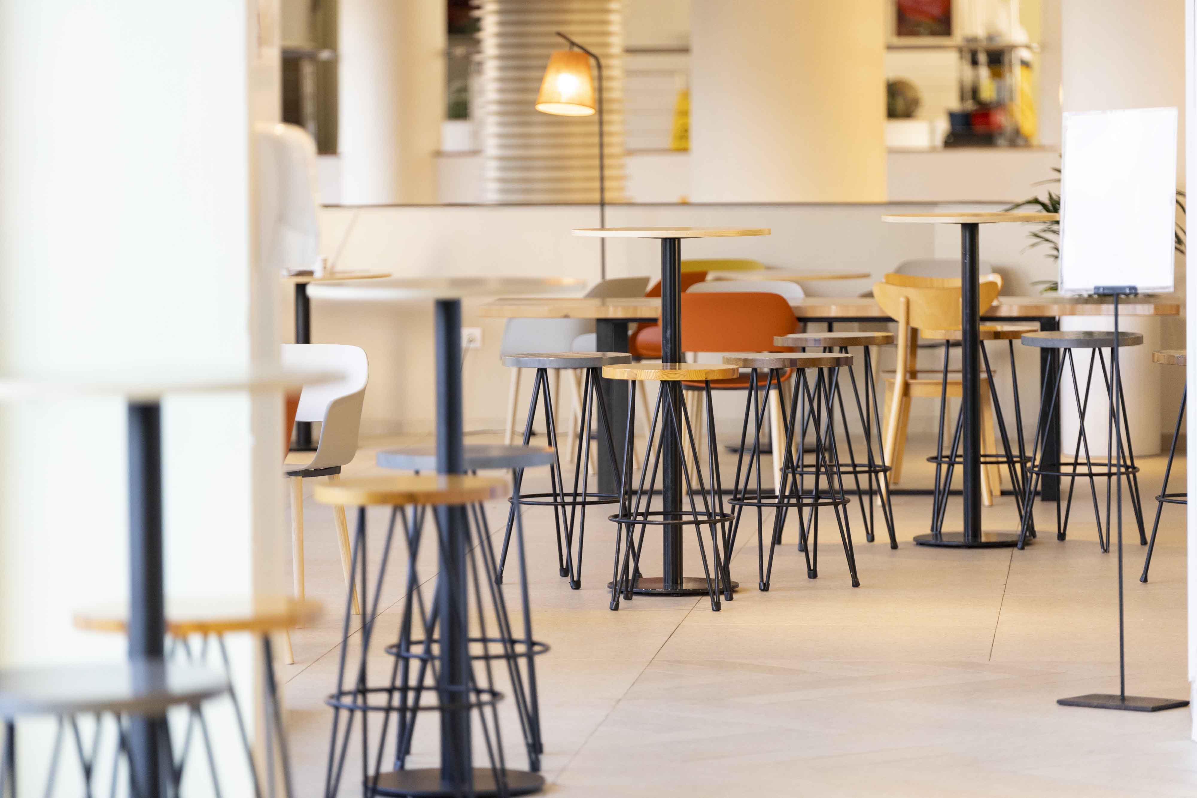 24/7 Snack Bar Abora Continental Lopesan