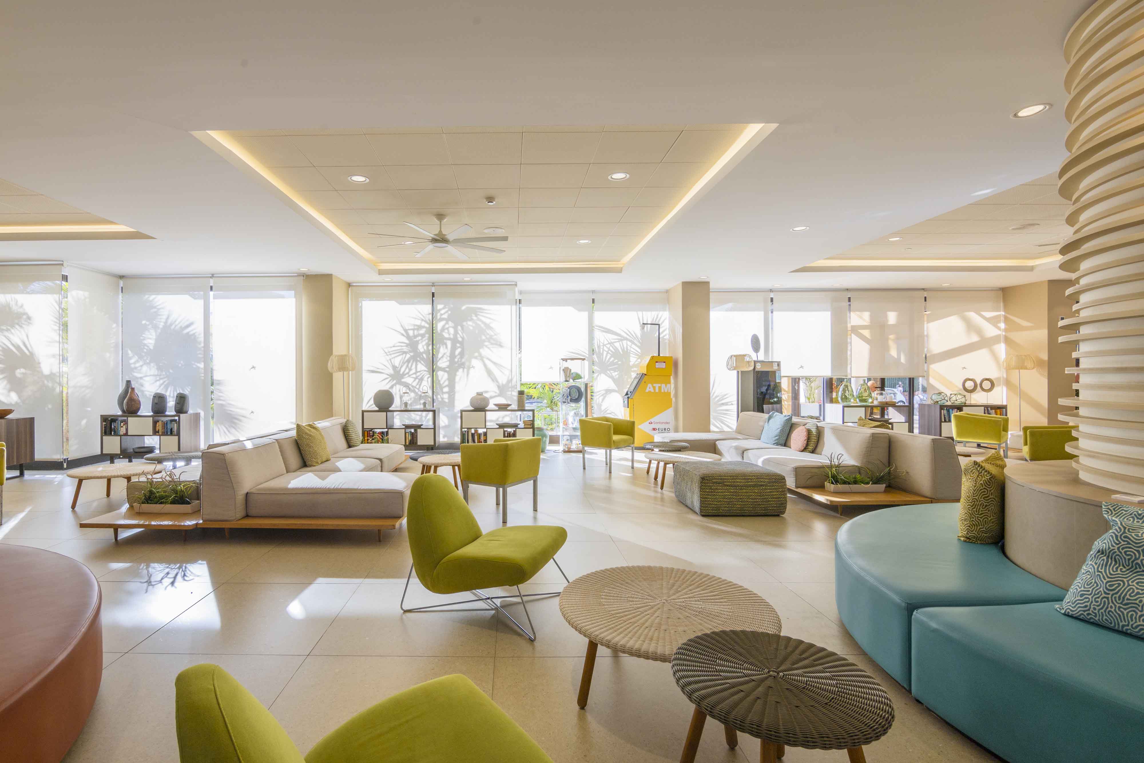 hotel abora continental