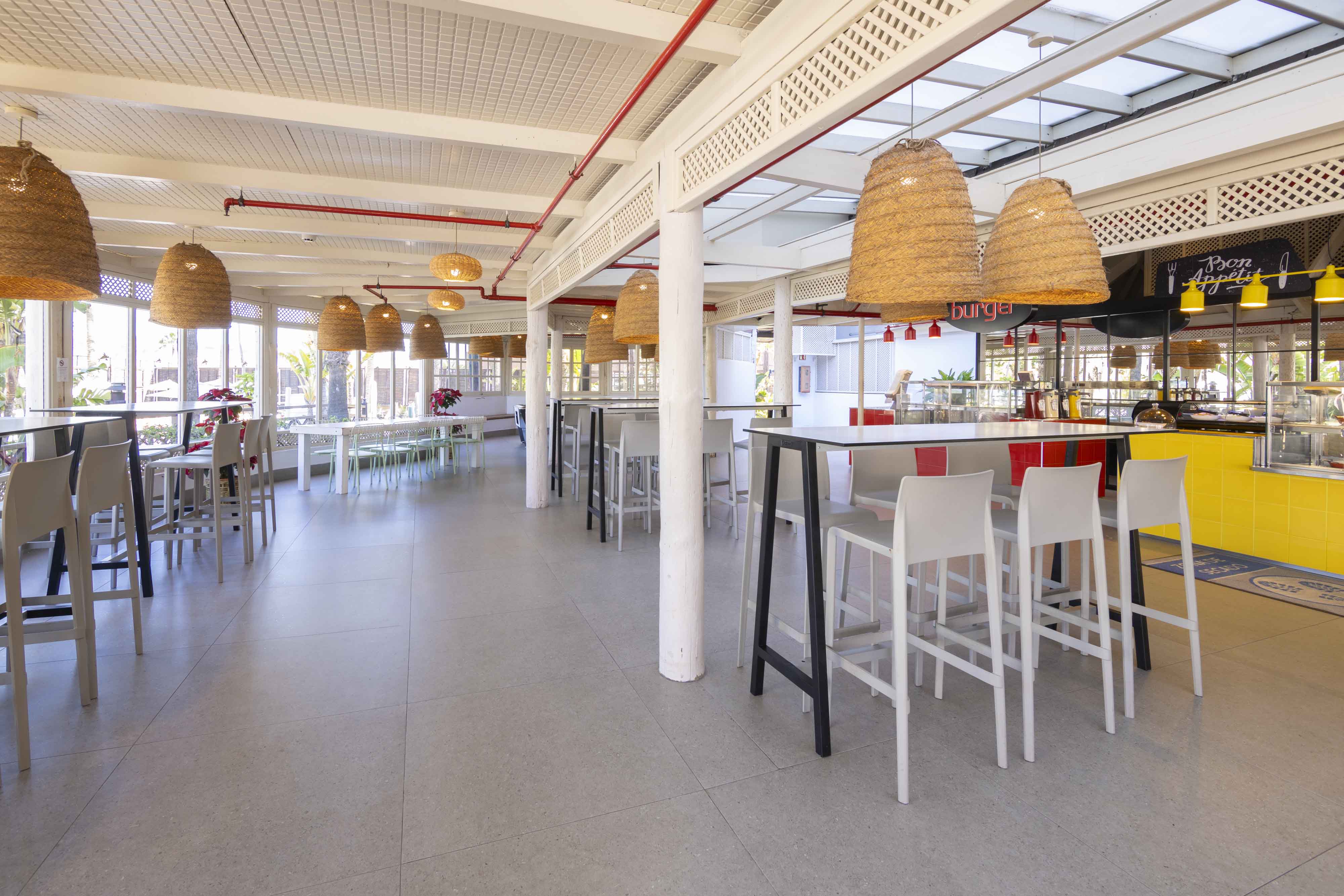 Snack & Go Bar Abora Continental Lopesan
